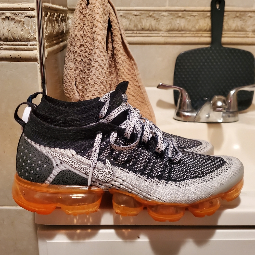 Nike Air VaporMax Flyknit 2 Safari 2018 size 8.5 men's
